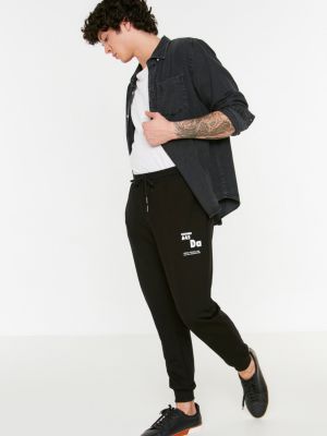 Spodnie sportowe z nadrukiem Trendyol czarne