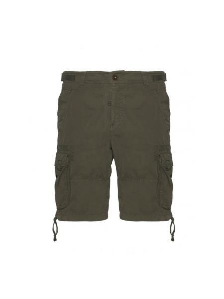 Casual shorts Aeronautica Militare grün