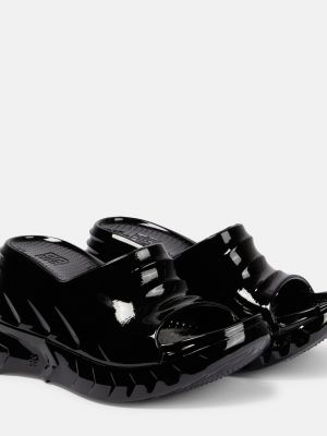 Босоножки на танкетке Givenchy черные