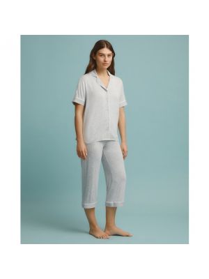 Pijama énfasis gris