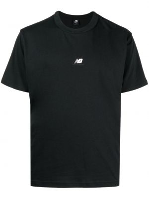 T-shirt con cappuccio con stampa New Balance nero