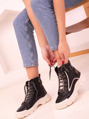 Členkové topánky Soho čierna