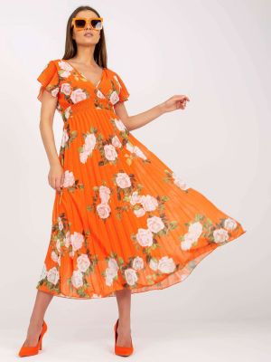 Plisované kvetinové midi šaty Fashionhunters oranžová