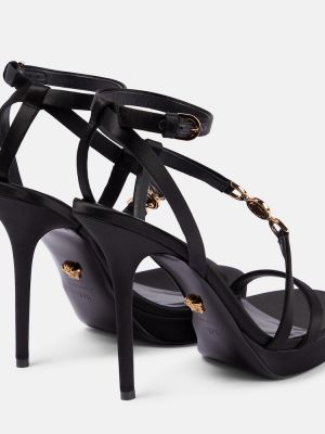 Satynowe sandały Versace czarne