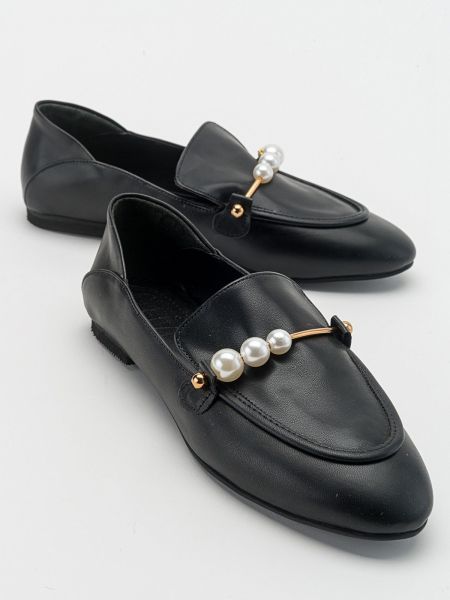 Pantofi loafer cu perle Luvishoes negru