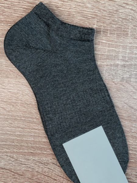 Шкарпетки Issa Plus сірі