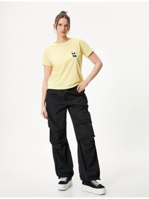 Bavlnené tričko s krátkymi rukávmi s vreckami Koton