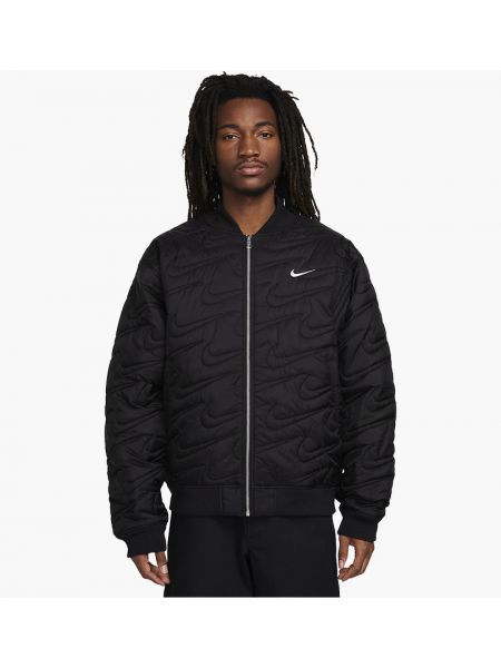 Стьобана куртка Nike чорна