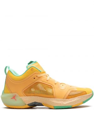 Baskets Jordan jaune