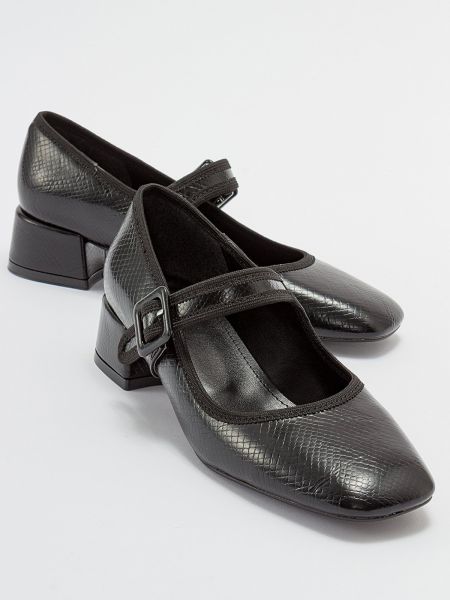 Ниски обувки с ток Luvishoes черно
