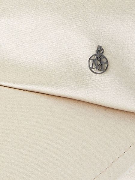 Saténová kšiltovka s mašlí s tygřím vzorem Maison Michel