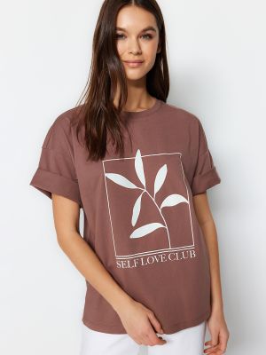 Adīti kokvilnas t-krekls ar apdruku Trendyol
