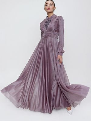 Pliszírozott hímzett hosszú ruha By Saygı lila