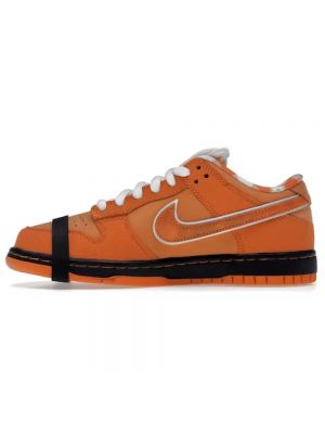 Calzado Nike naranja