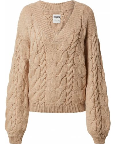 Pull About You X Alina Eremia beige