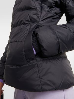 Pernata jakna s kapuljačom Canada Goose crna