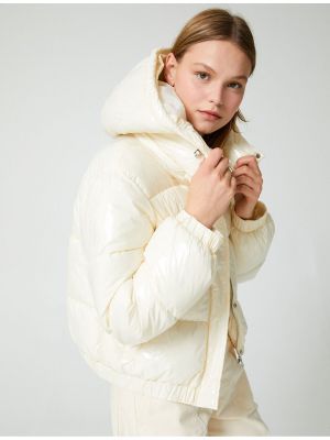 Péřový krátký kabát na zip s kapucí Koton bílý