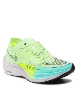 Ниски обувки Nike зелено