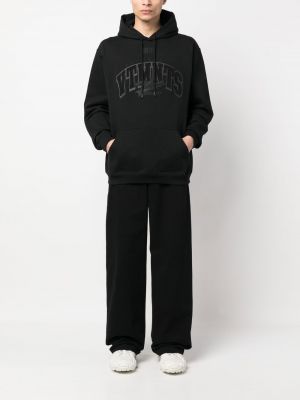 Siuvinėtas džemperis su gobtuvu Vtmnts juoda