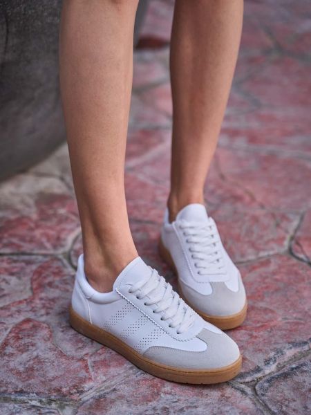 Sneakers Madamra λευκό