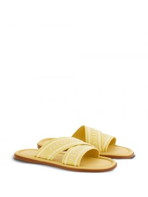 Chaussures de ville à imprimé Ferragamo jaune