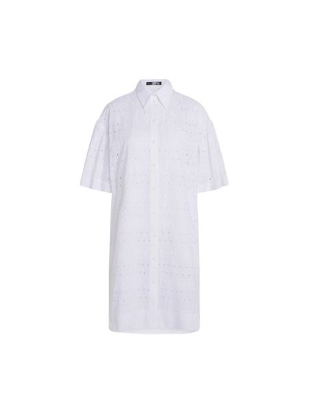 Haftowana sukienka koszulowa bawełniana Karl Lagerfeld biała