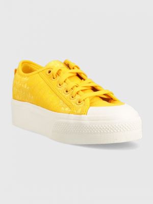 Trampki na platformie Adidas Originals żółte