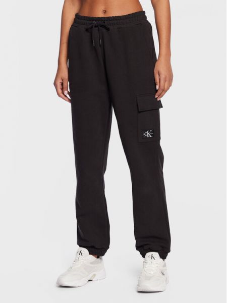 Sportski komplet bootcut Calvin Klein Jeans crna