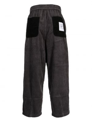 Pantalon en velours côtelé en coton large Musium Div. gris