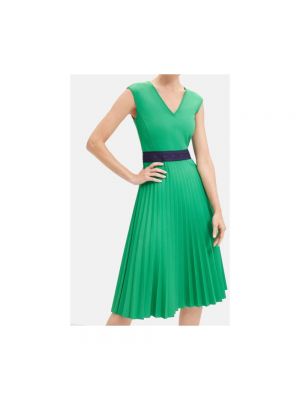 Vestido midi plisado de neopreno Carolina Herrera verde