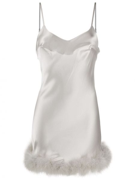 Saténové šaty s perlami s výstřihem do v Gilda & Pearl - stříbrný