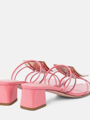 Lakirane usnjene sandali Roger Vivier roza