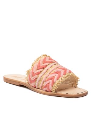 Usnjene sandali Manebì roza