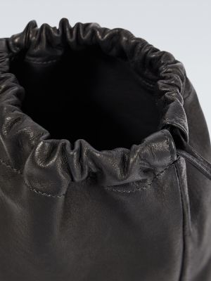 Usnjena crossbody torbica Auralee črna