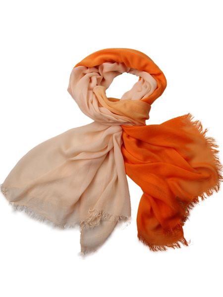 Оранжевый шарф Venera