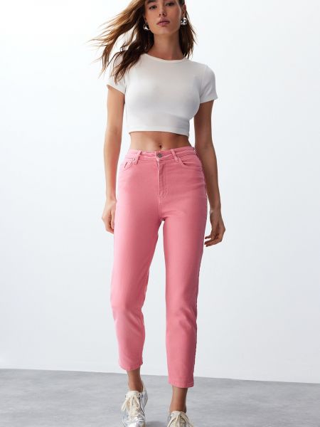 Jeansy z wysoką talią Trendyol różowe