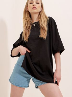 Medvilninis marškinėliai oversize Trend Alaçatı Stili juoda