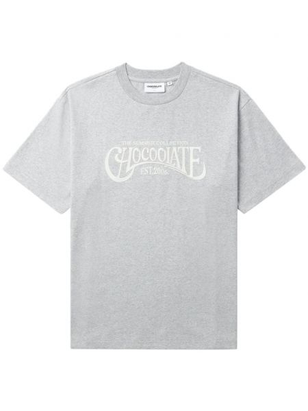 Kokvilnas t-krekls ar izšuvumiem Chocoolate