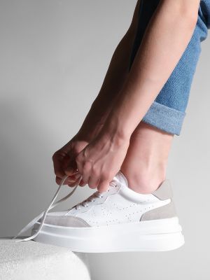 Δερμάτινα sneakers με κορδόνια με δαντέλα Marjin λευκό