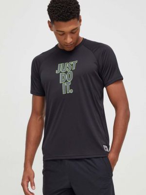 Тениска с дълъг ръкав с принт Nike черно