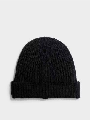 Чорна шапка Calvin Klein