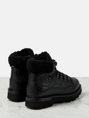 Kožené turistické boty Moncler černé