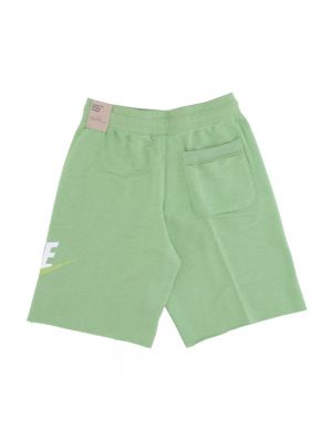 Shorts Nike grün