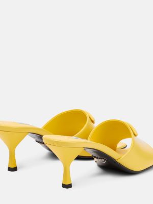 Кожени сандали Prada жълто