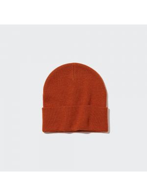 Оранжевая шапка Uniqlo