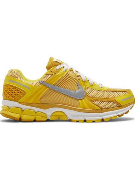 Кроссовки Nike Vomero желтые