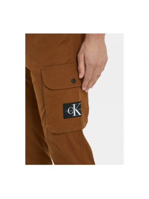 Spodnie cargo skinny fit Calvin Klein brązowe
