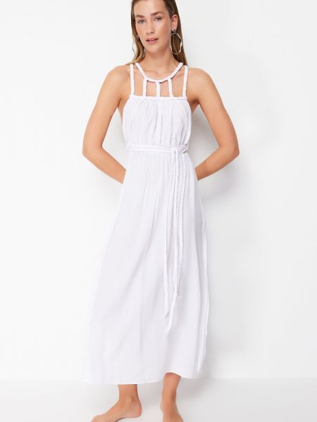 Βαμβακερή μάξι φόρεμα από λυγαριά Trendyol λευκό