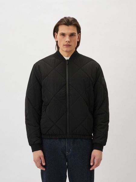 Черная утепленная куртка Calvin Klein