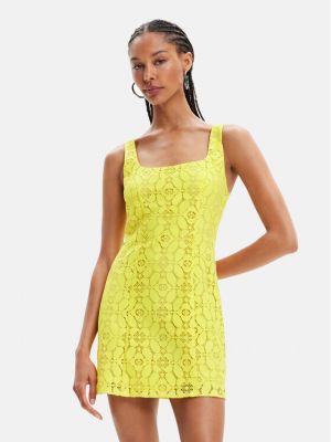 Slim fit šaty Desigual žluté